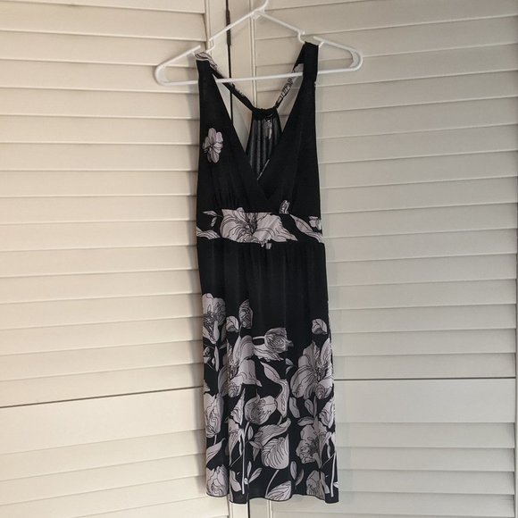 Dresses & Skirts - Floral Summer Dress - Racerback
